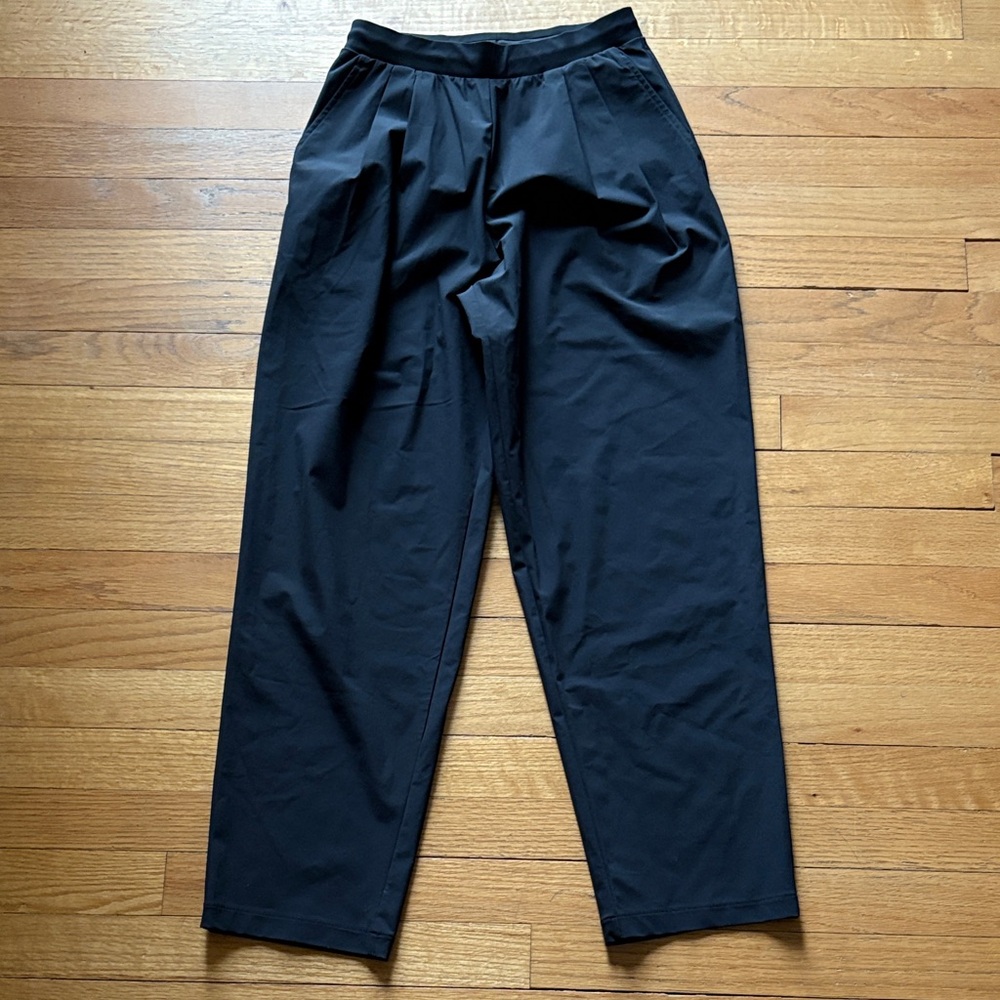 uniqlo high waisted black travel trouser